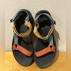 Teva Hurricane XLT2 (M11)